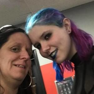 Meet your Posher, Roberta